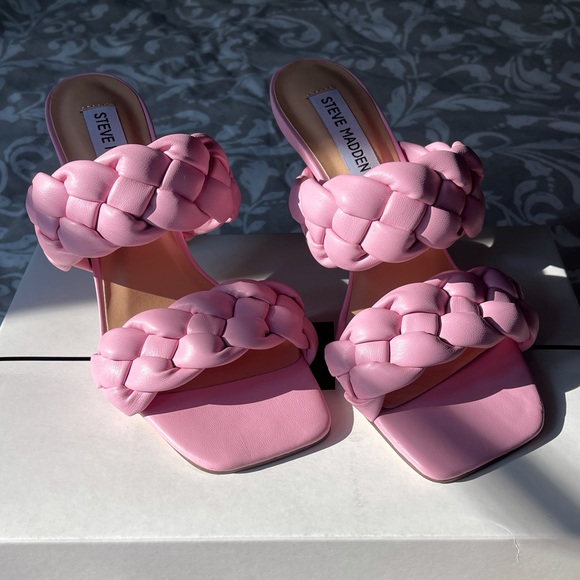 Steve Madden | Kenley Sandal SZ 7 - Picture 2 of 6